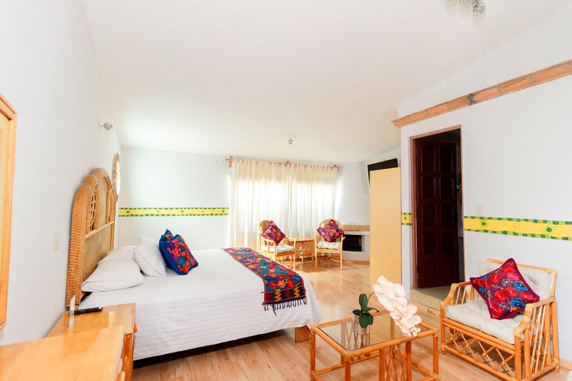 Hotel Hacienda Montesinos Morelia Bagian luar foto