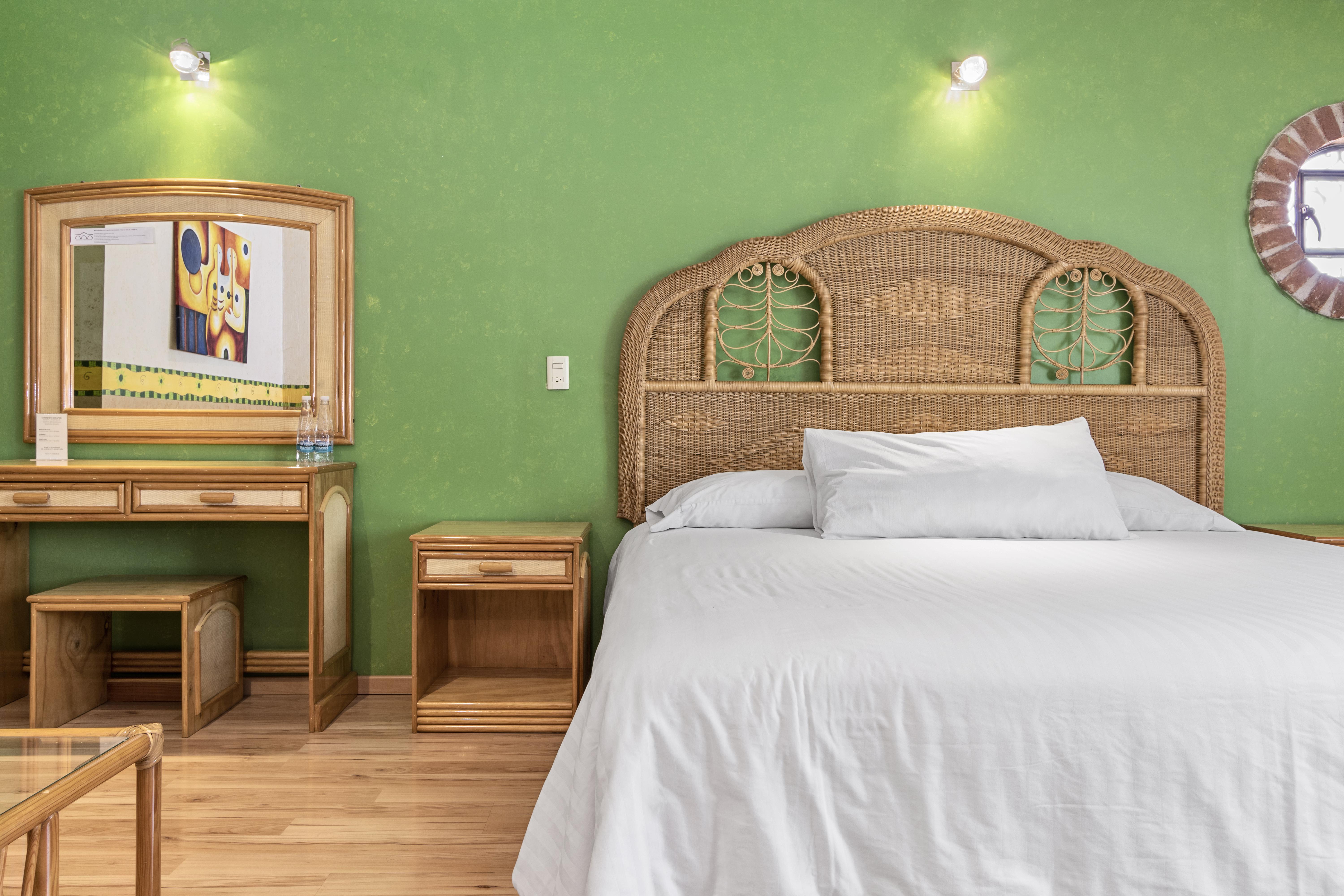 Hotel Hacienda Montesinos Morelia Bagian luar foto